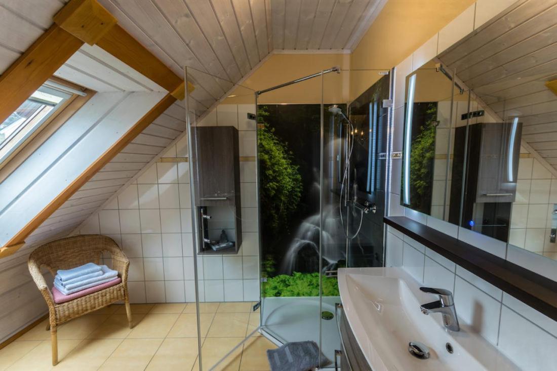 Ferienwohnung Im Blockhaus Rosenkranz ラートマンスドルフ エクステリア 写真